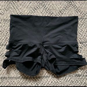 TEEKI Jimi Sun Short / Laser Cut